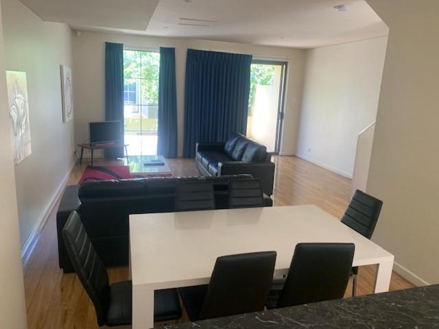 Rnr Serviced Apartments Adelaide - Wakefield St Eksteriør billede